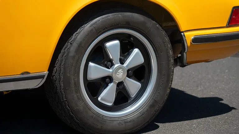 Porsche 911 T (US)