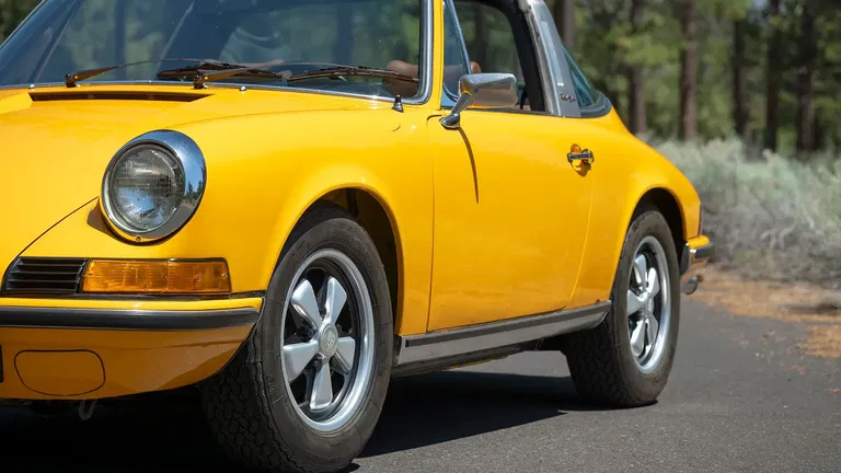 Porsche 911 T (US)