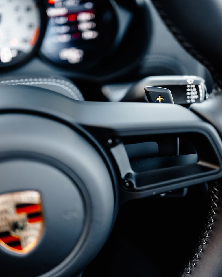 Porsche 718 Spyder RS