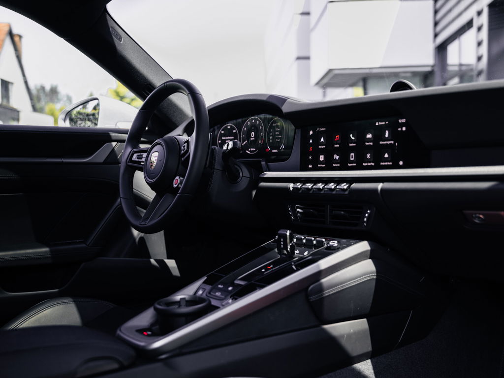 Porsche 992.2 Carrera