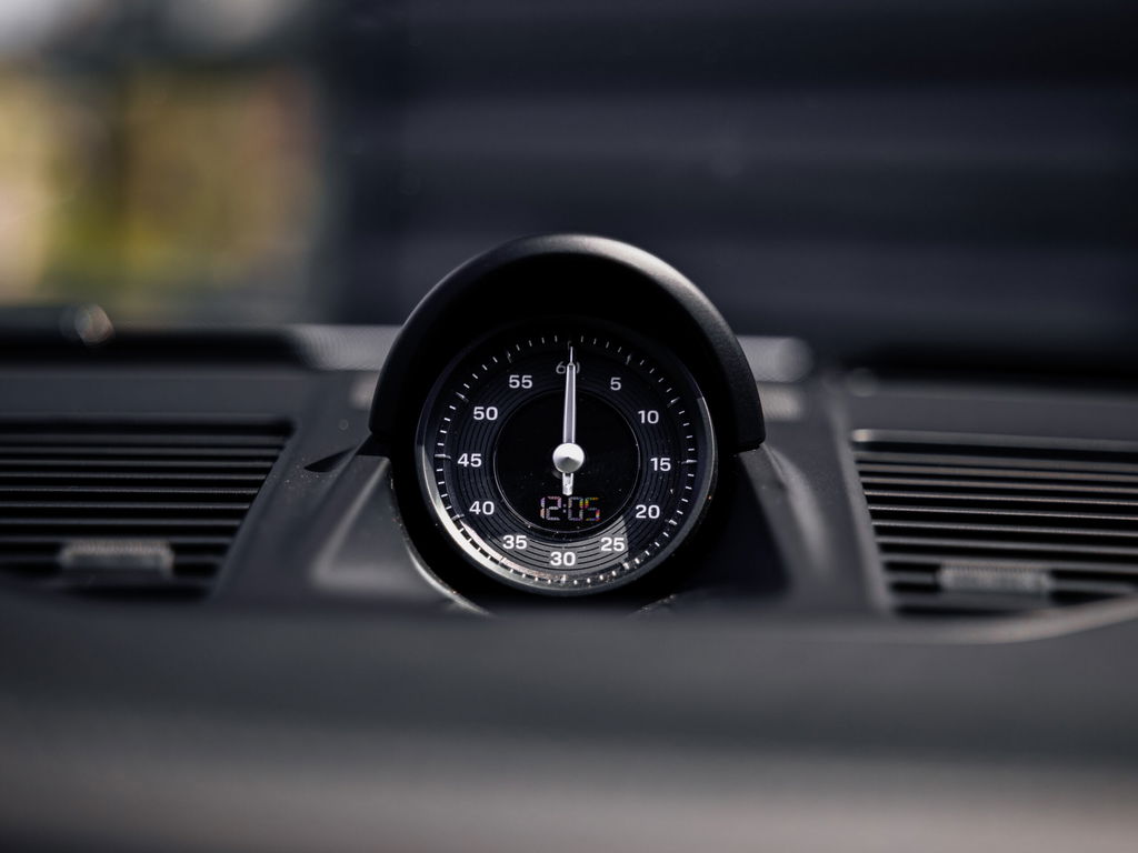 Porsche 992.2 Carrera