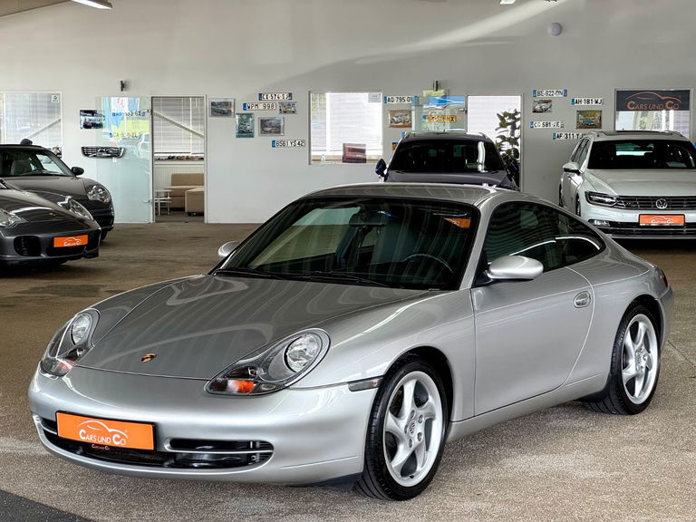 Porsche 996 Carrera