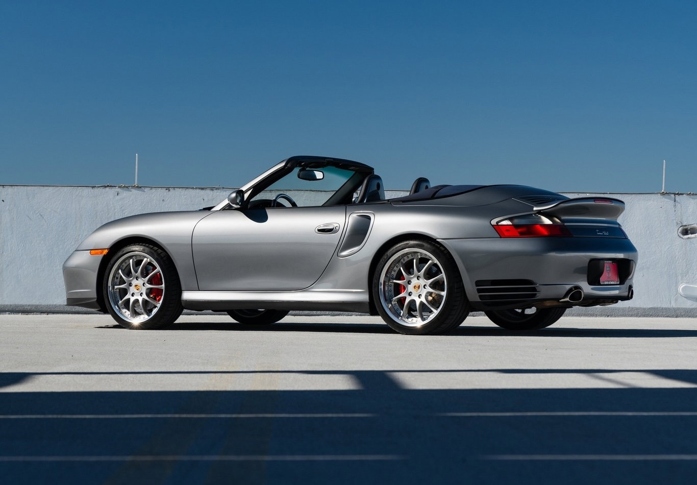 Porsche 996 Turbo 2004 - elferspot.com - Marketplace for Porsche