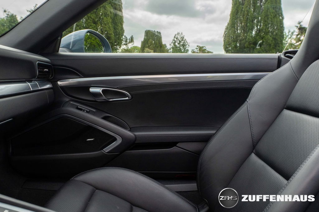 Porsche 991 Carrera 4