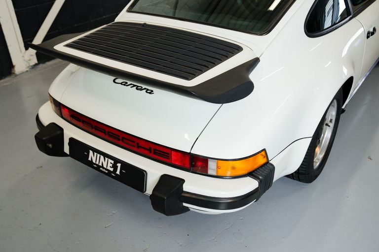 Porsche 911 Carrera 3.2