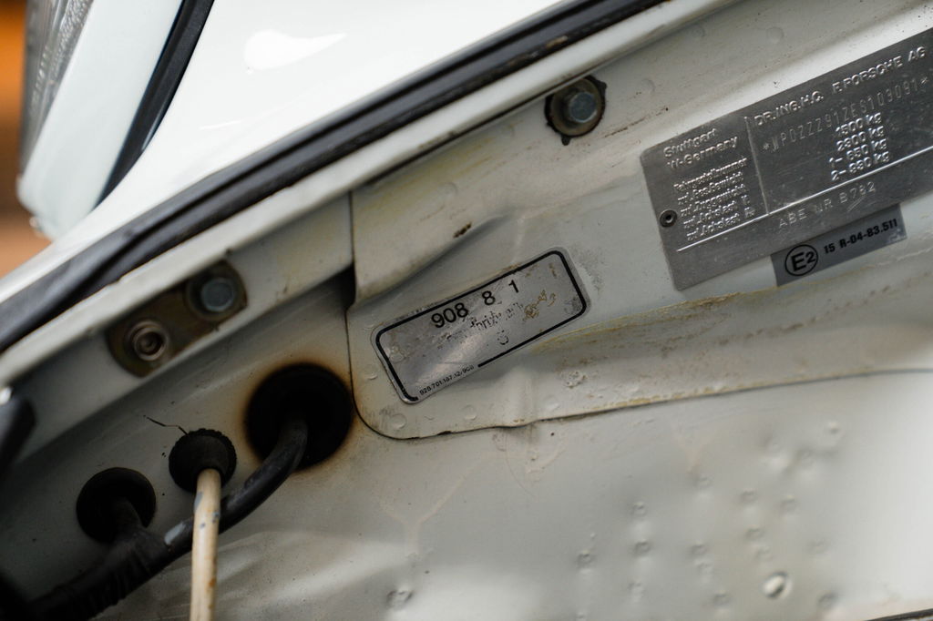 Porsche 911 Carrera 3.2