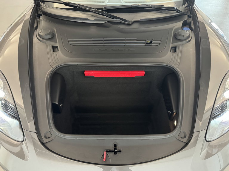 Porsche 718 Boxster