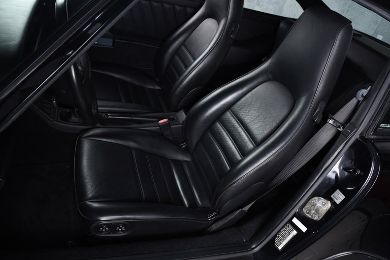 Porsche 964 Carrera 4 WTL