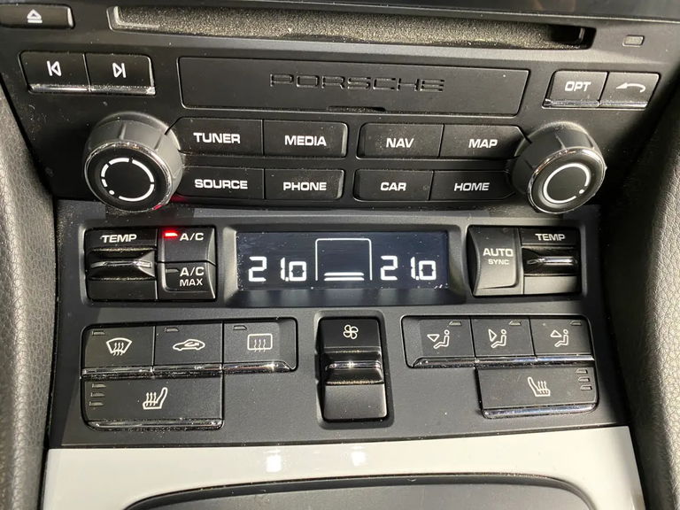 Porsche 718 Boxster S