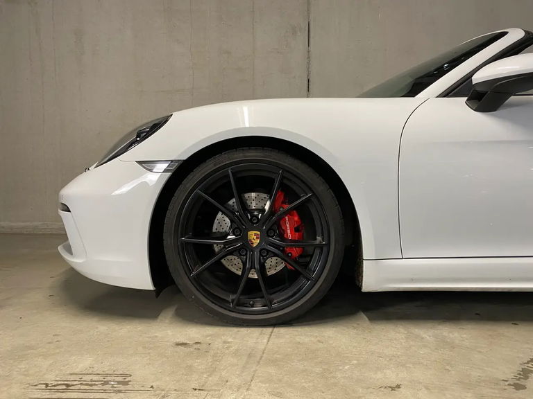 Porsche 718 Boxster S