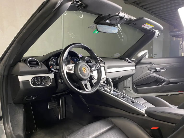 Porsche 718 Boxster S