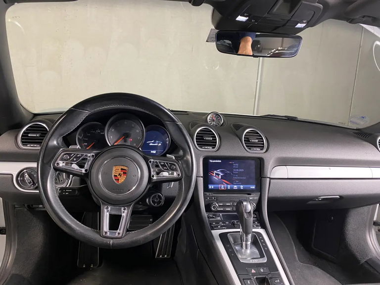 Porsche 718 Boxster S