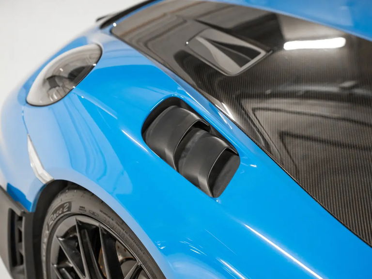 Porsche 718 Spyder RS