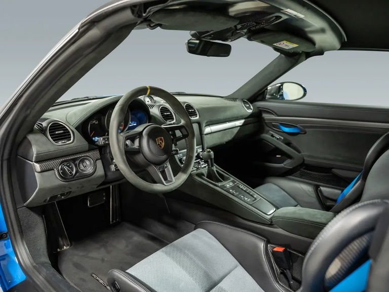 Porsche 718 Spyder RS