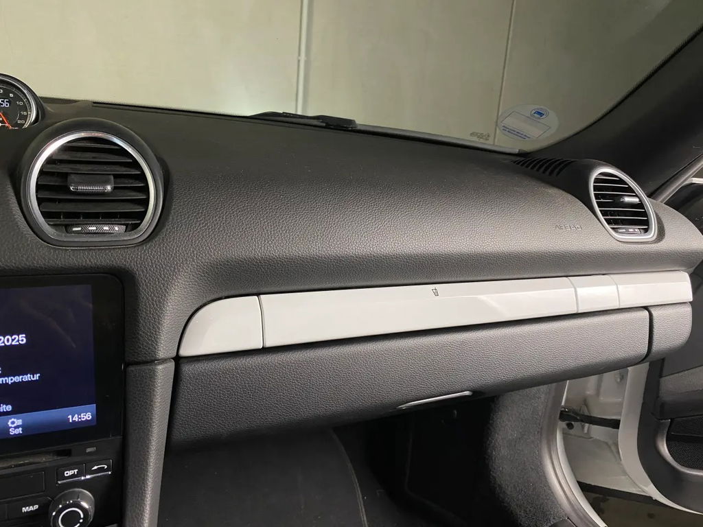 Porsche 718 Boxster S