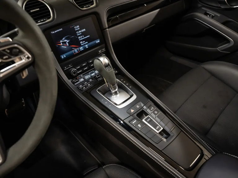 Porsche 718 Boxster Style Edition