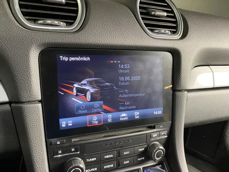 Porsche 718 Boxster S