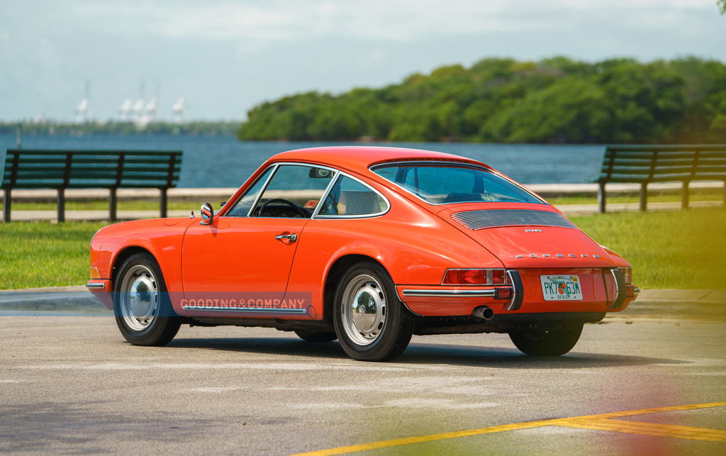 Porsche 911 T