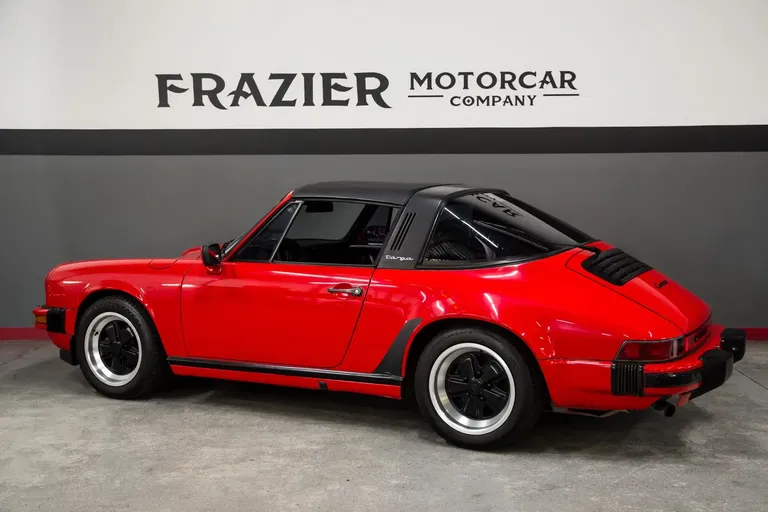 Porsche 911 Carrera 3.2