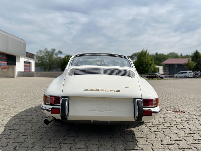 Porsche 911 (F-Modell)