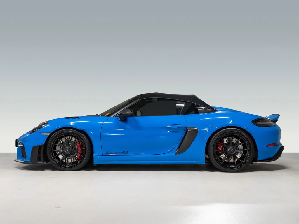 Porsche 718 Spyder RS