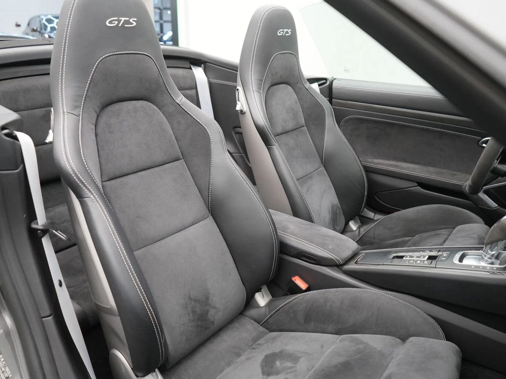 Porsche 991.2 Carrera 4 GTS