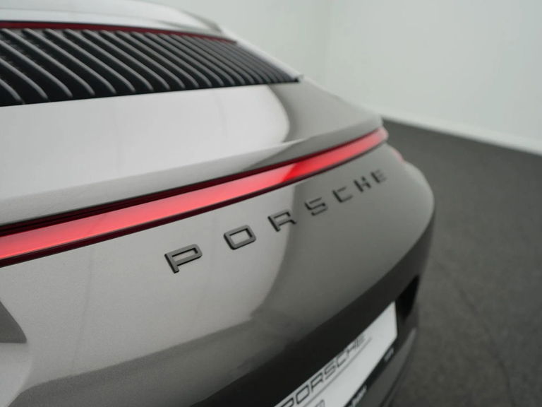 Porsche 991.2 Carrera 4 GTS