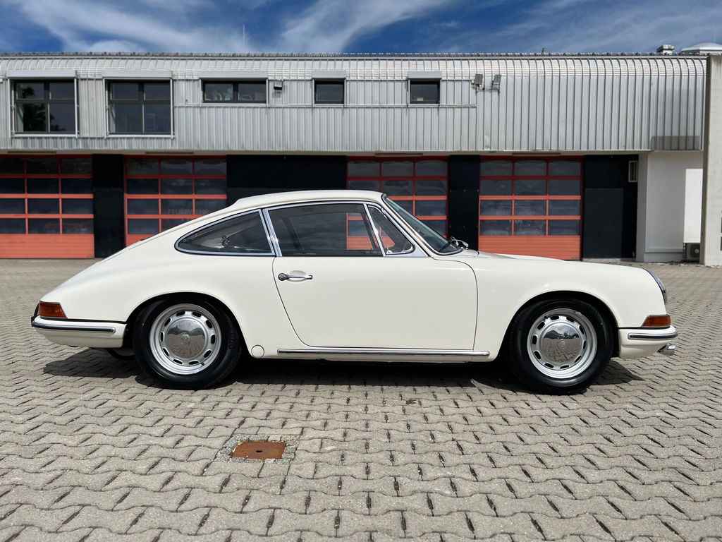 Porsche 911 (F-Modell)