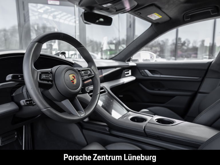 Porsche Taycan GTS Sport Turismo