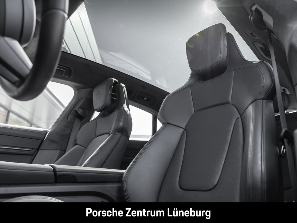 Porsche Taycan GTS Sport Turismo