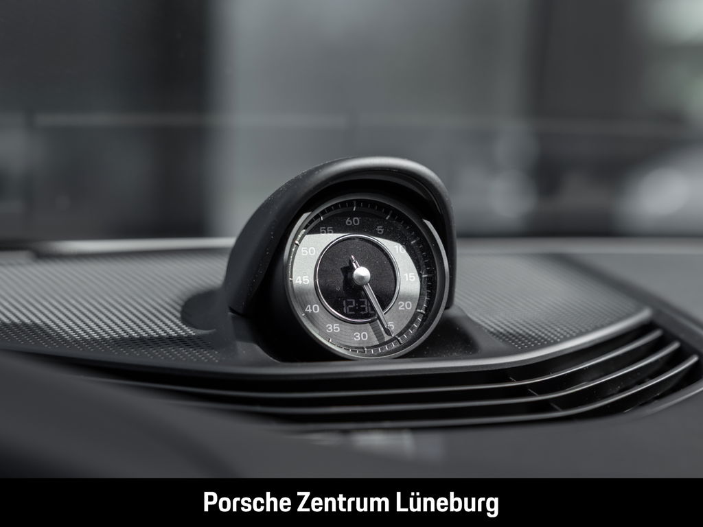 Porsche Taycan GTS Sport Turismo