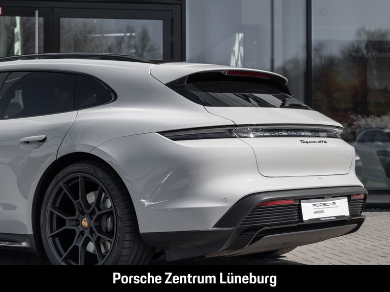 Porsche Taycan GTS Sport Turismo