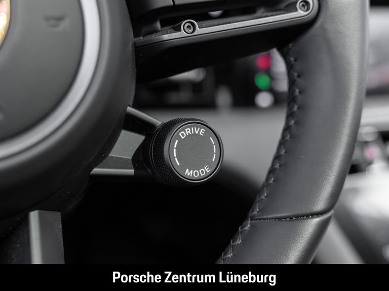 Porsche Taycan GTS Sport Turismo