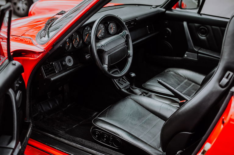 Porsche 964 Carrera 4