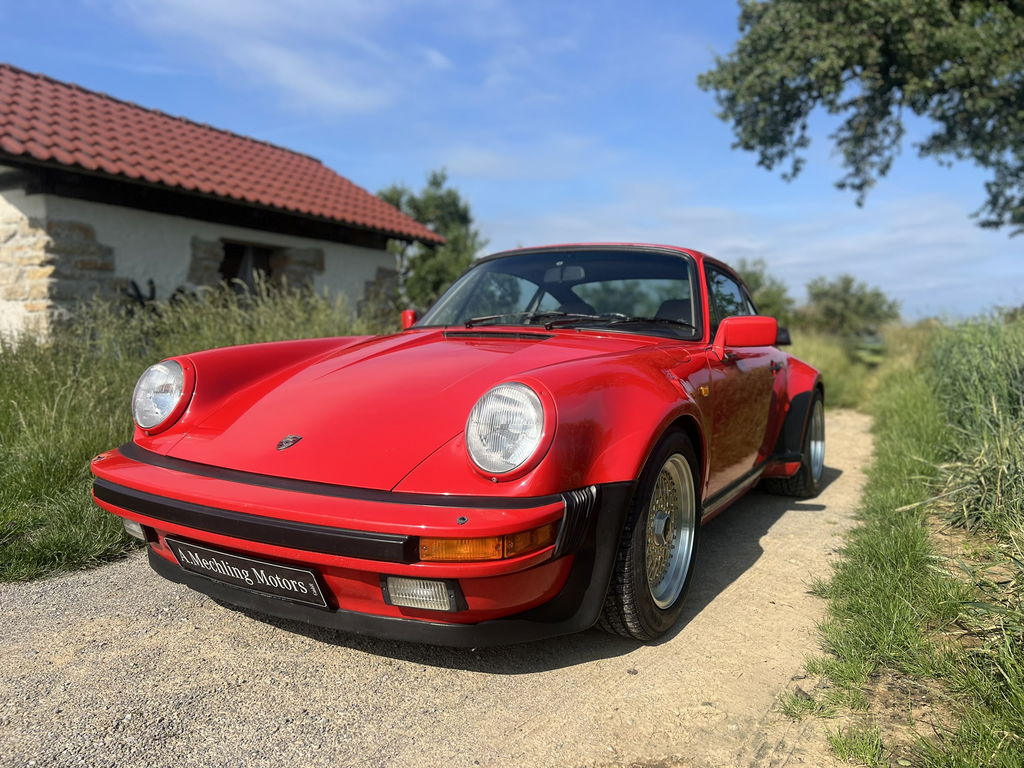 Porsche 911 Turbo 3.3