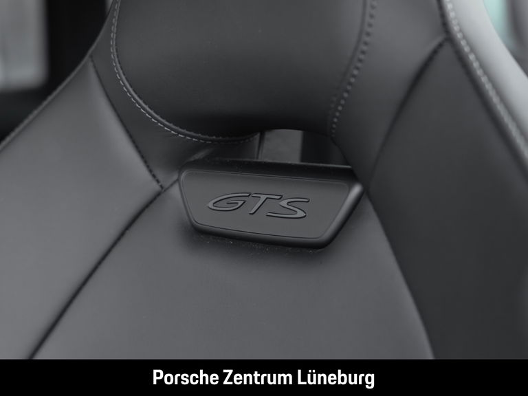 Porsche Panamera GTS