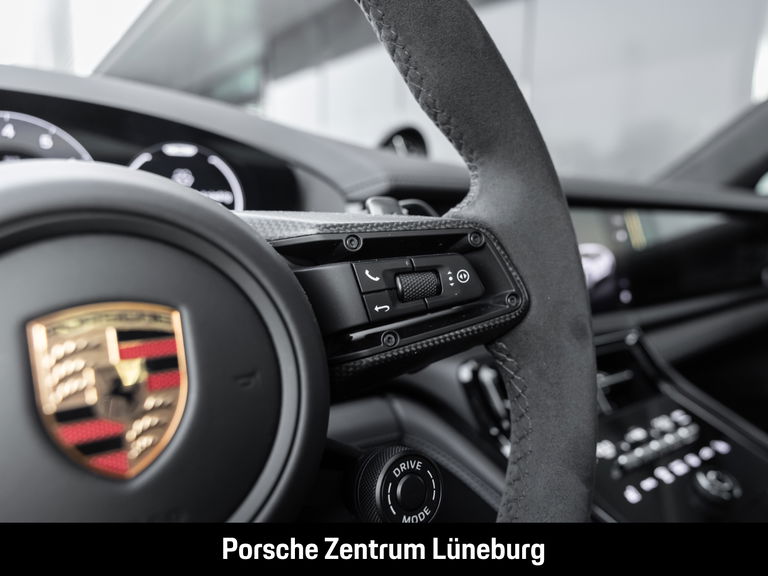 Porsche Panamera GTS