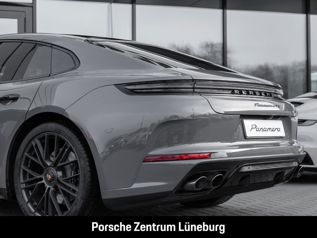 Porsche Panamera GTS