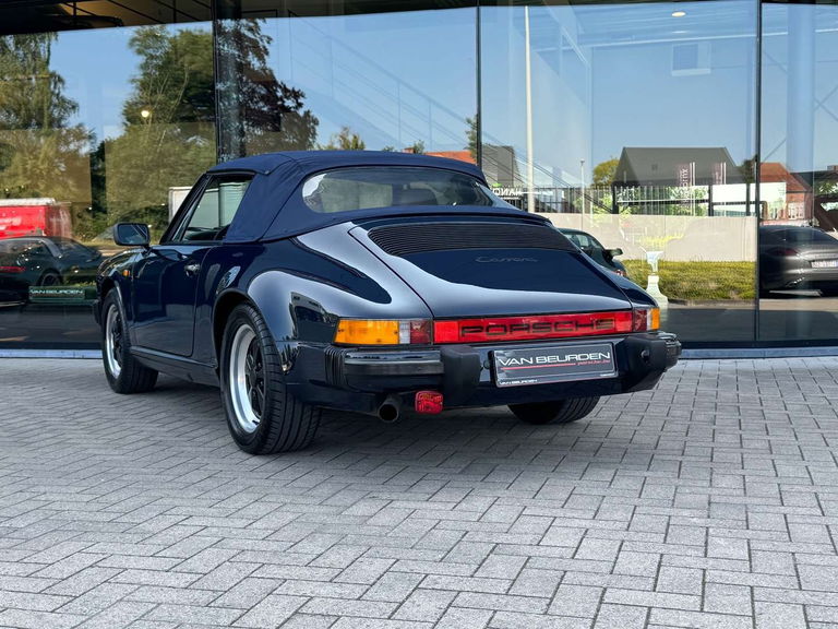 Porsche 911 Carrera 3.2