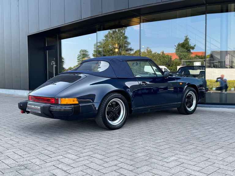 Porsche 911 Carrera 3.2