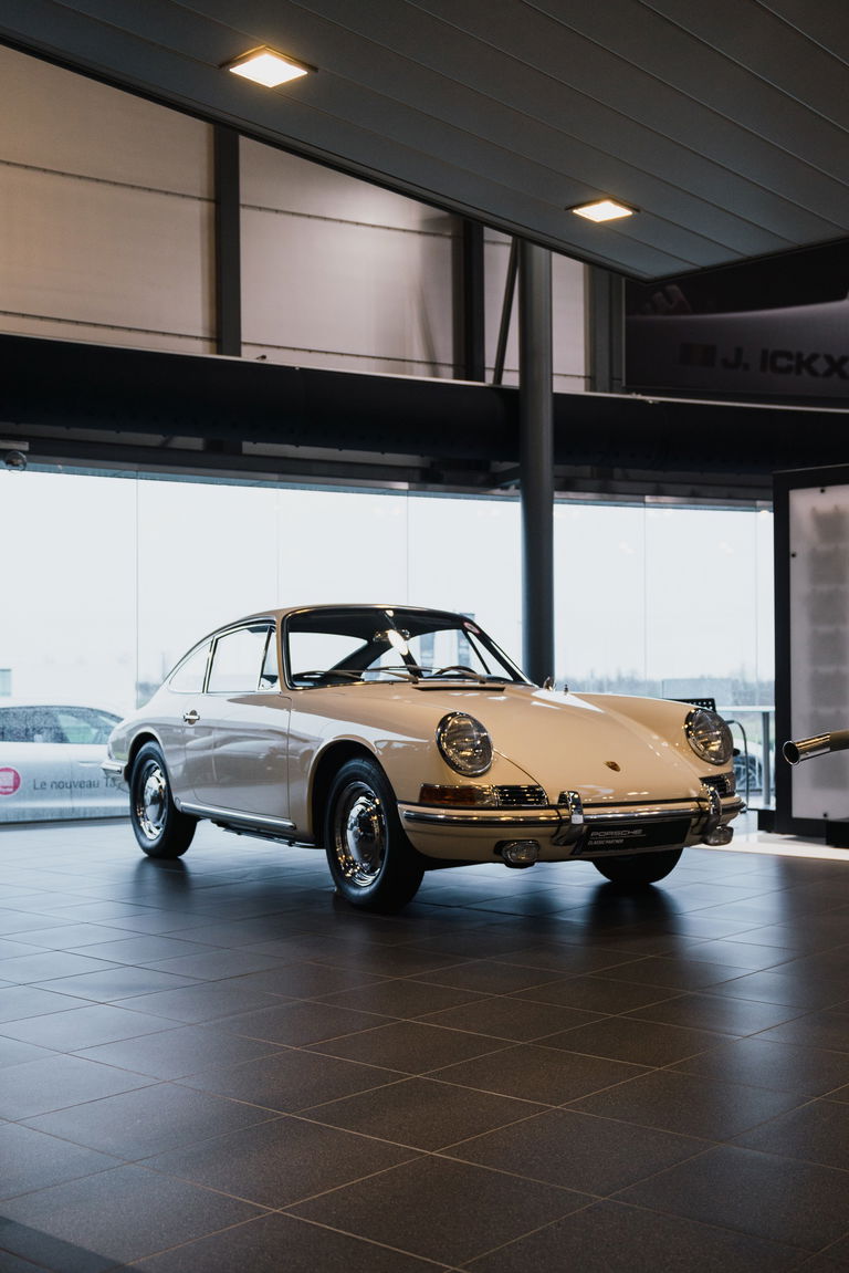 Porsche 964 Jubiläumsmodell „30 Jahre 911“