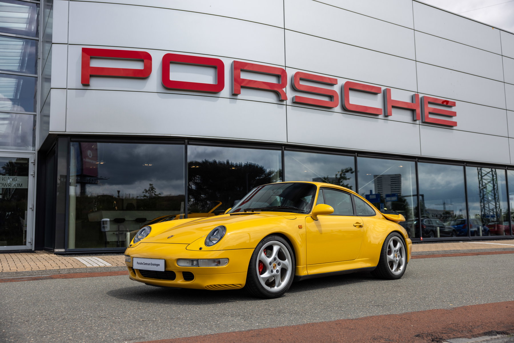 Porsche 993 Turbo 1996 - elferspot.com - Marketplace for Porsche