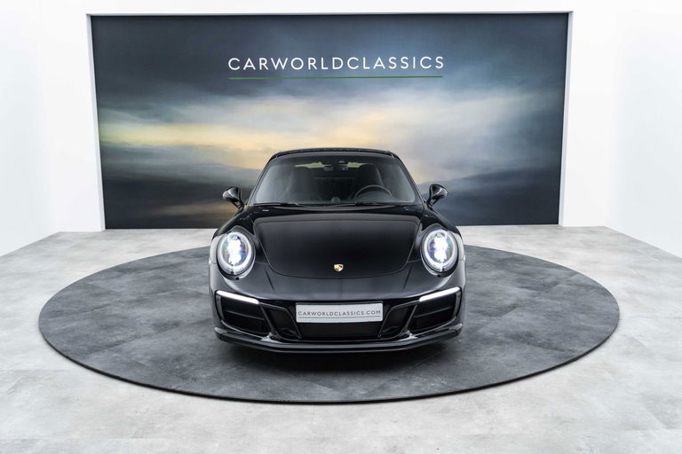 Porsche 991.2 Carrera 4 GTS