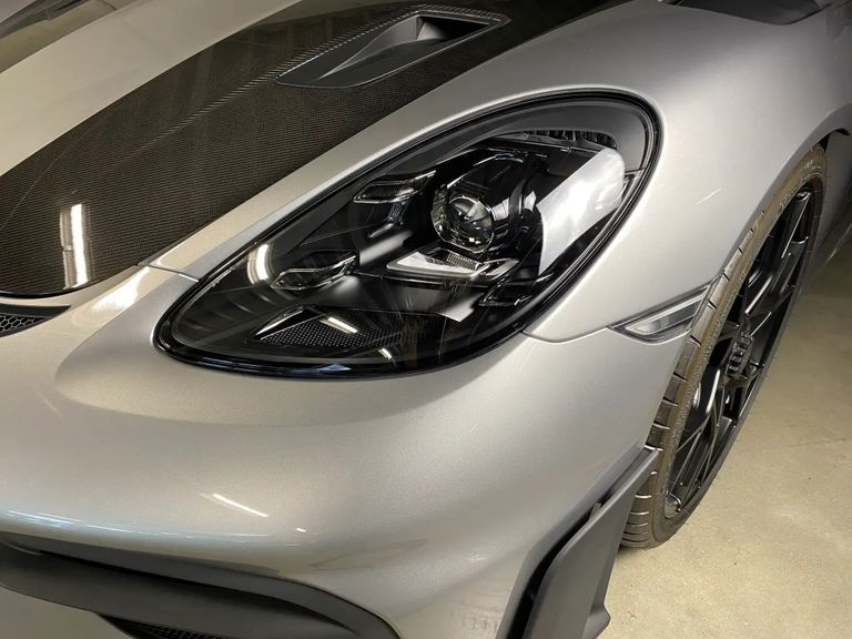 Porsche 718 Spyder RS