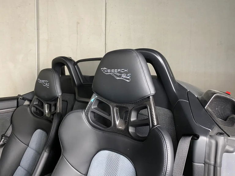 Porsche 718 Spyder RS