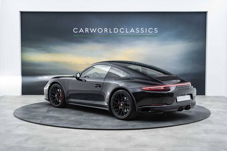 Porsche 991.2 Carrera 4 GTS