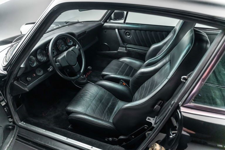 Porsche 911 Turbo 3.0 (US)