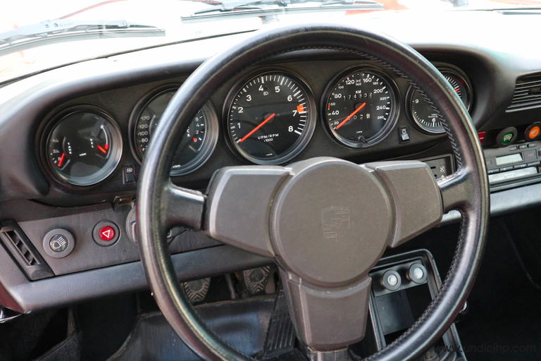 Porsche 911 Carrera 3.0