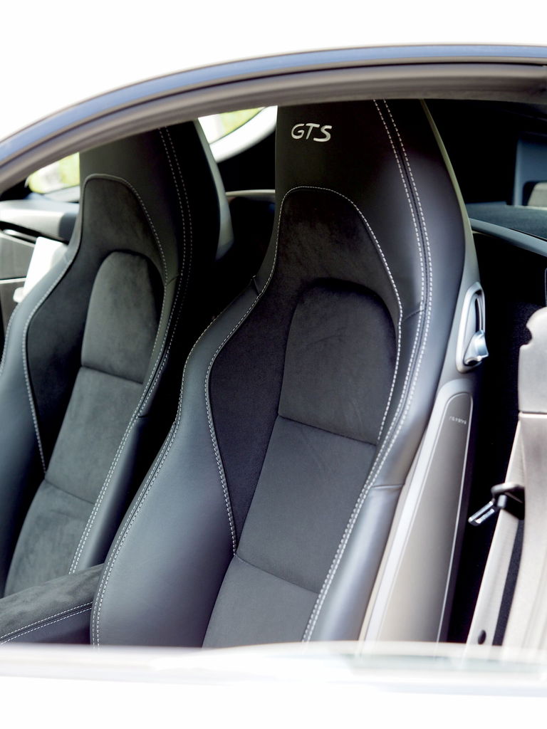 Porsche 718 Cayman GTS 4.0