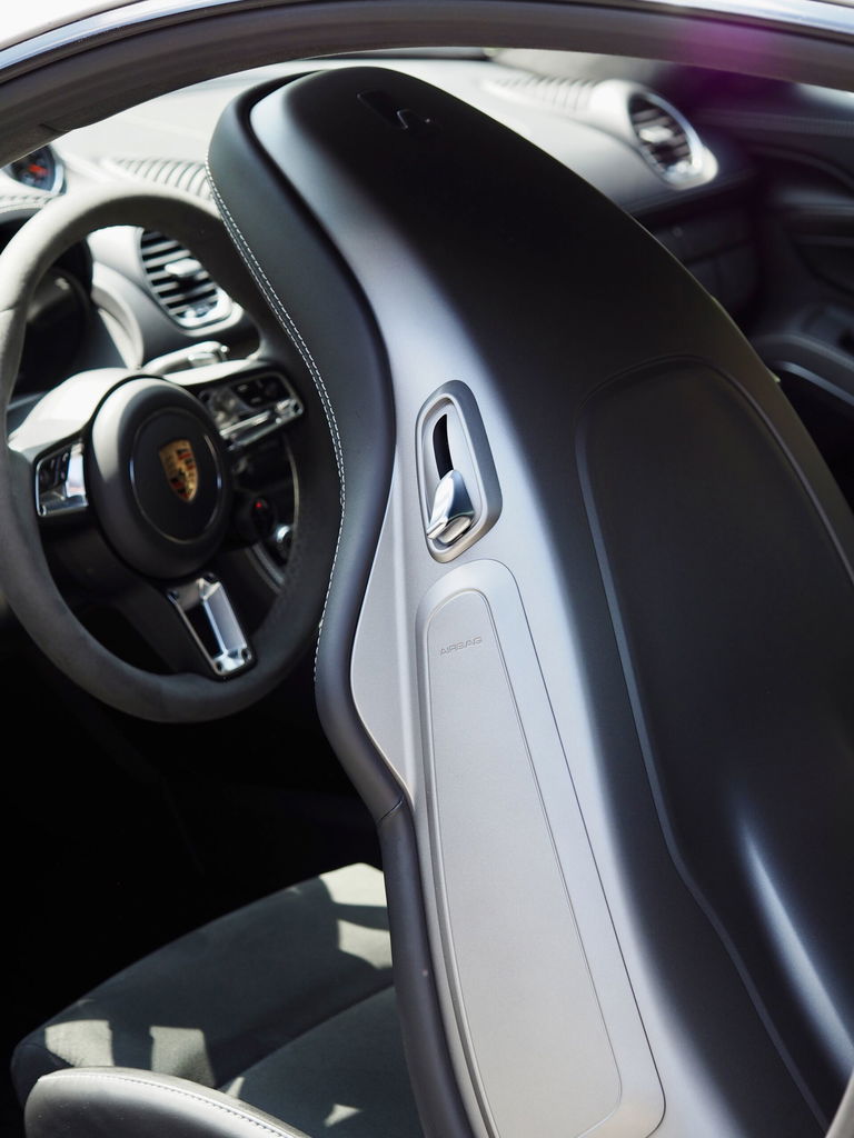 Porsche 718 Cayman GTS 4.0